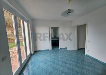 Stanza vuota - Casa indipendente Via Umberto D'agostino, Salerno - foto 48