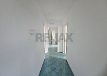 Hall / corridoio - Casa indipendente Via Umberto D'agostino, Salerno - foto 51