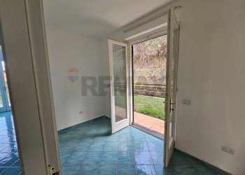 Stanza vuota - Casa indipendente Via Umberto D'agostino, Salerno - foto 55