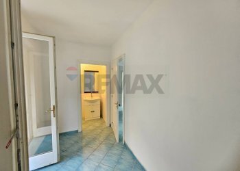 Hall / corridoio - Casa indipendente Via Umberto D'agostino, Salerno - foto 56