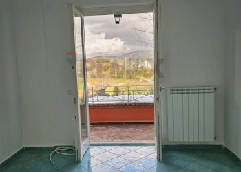 Stanza vuota - Casa indipendente Via Umberto D'agostino, Salerno - foto 69