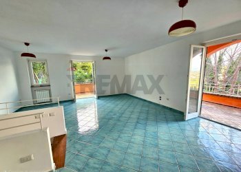 Stanza vuota - Casa indipendente Via Umberto D'agostino, Salerno - foto 84