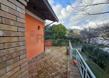 Terrazza - Casa indipendente Via Umberto D'agostino, Salerno - foto 97