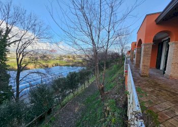 Giardino - Casa indipendente Via Umberto D'agostino, Salerno - foto 126