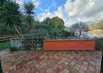 Terrazza - Casa indipendente Via Umberto D'agostino, Salerno - foto 134