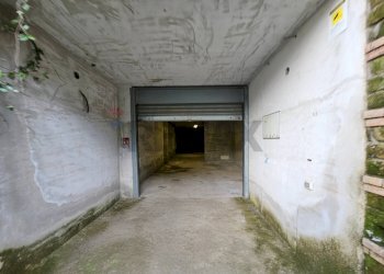 Parcheggio - Casa indipendente Via Umberto D'agostino, Salerno - foto 148