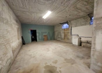 Parcheggio - Casa indipendente Via Umberto D'agostino, Salerno - foto 152