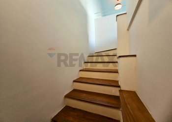 Scale - Casa indipendente Via Umberto D'agostino, Salerno - foto 159