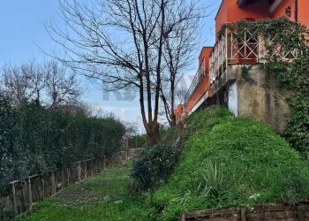 Giardino - Casa indipendente Via Umberto D'agostino, Salerno - foto 166
