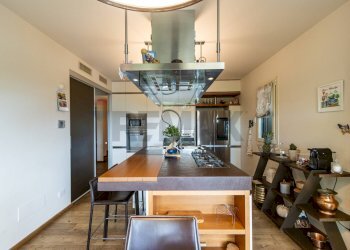 Sala da pranzo - Villa VIA CASCINA BRUGHIERA
 
9, Lesmo - foto 27