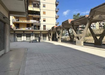 Edificio all\'aperto - Appartamento via Vincenzo Giuffrida
 
2023, Catania - foto 3