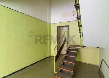 Scale - Locale Commerciale Via Etnea
 
557, Catania - foto 5