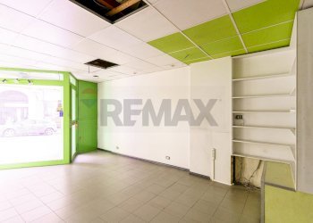 Stanza vuota - Locale Commerciale Via Etnea
 
557, Catania - foto 6