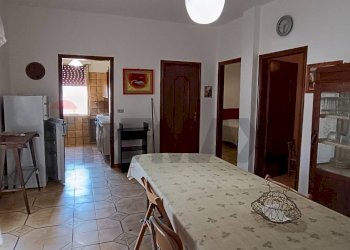 Sala da pranzo - Villa a Schiera Via Isola di Corfù
 
snc, Cagnano Varano - foto 9