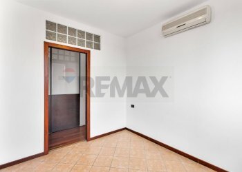 Stanza vuota - Trilocale Via Cassanese
 
10, Segrate - foto 10