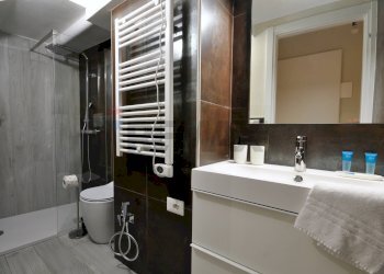 Bagno - Quadrilocale via graziano imperatore
 
39, Milano - foto 17
