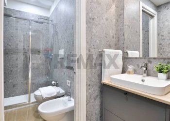 Bagno - Quadrilocale Via Brambilla
 
37, Como - foto 23