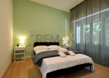 Camera / camera da letto - Appartamento via Brambilla
 
37, Como - foto 15