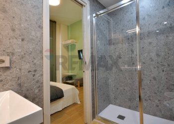 Bagno - Appartamento via Brambilla
 
37, Como - foto 28