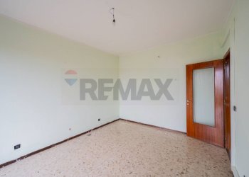 Stanza vuota - Trilocale GALLERIA GONZAGA
 
4, Guastalla - foto 32