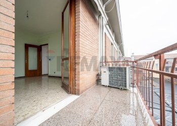 Balcone - Trilocale GALLERIA GONZAGA
 
4, Guastalla - foto 35