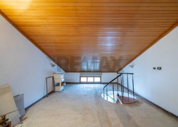 Hall / corridoio - Trilocale GALLERIA GONZAGA
 
4, Guastalla - foto 39