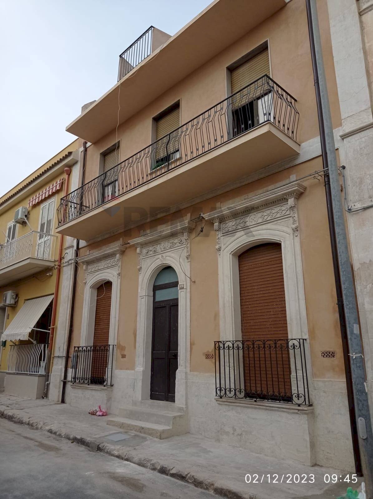 Edificio all\'aperto - Independent house Via Canova
 
4, Rosolini - photo 2