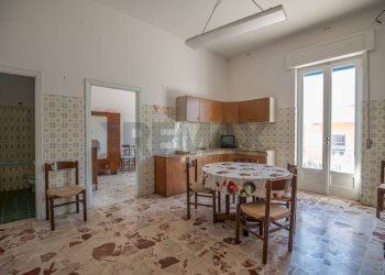 Sala da pranzo - Casa indipendente Via Corrado Noto
 
14, Pachino - foto 1