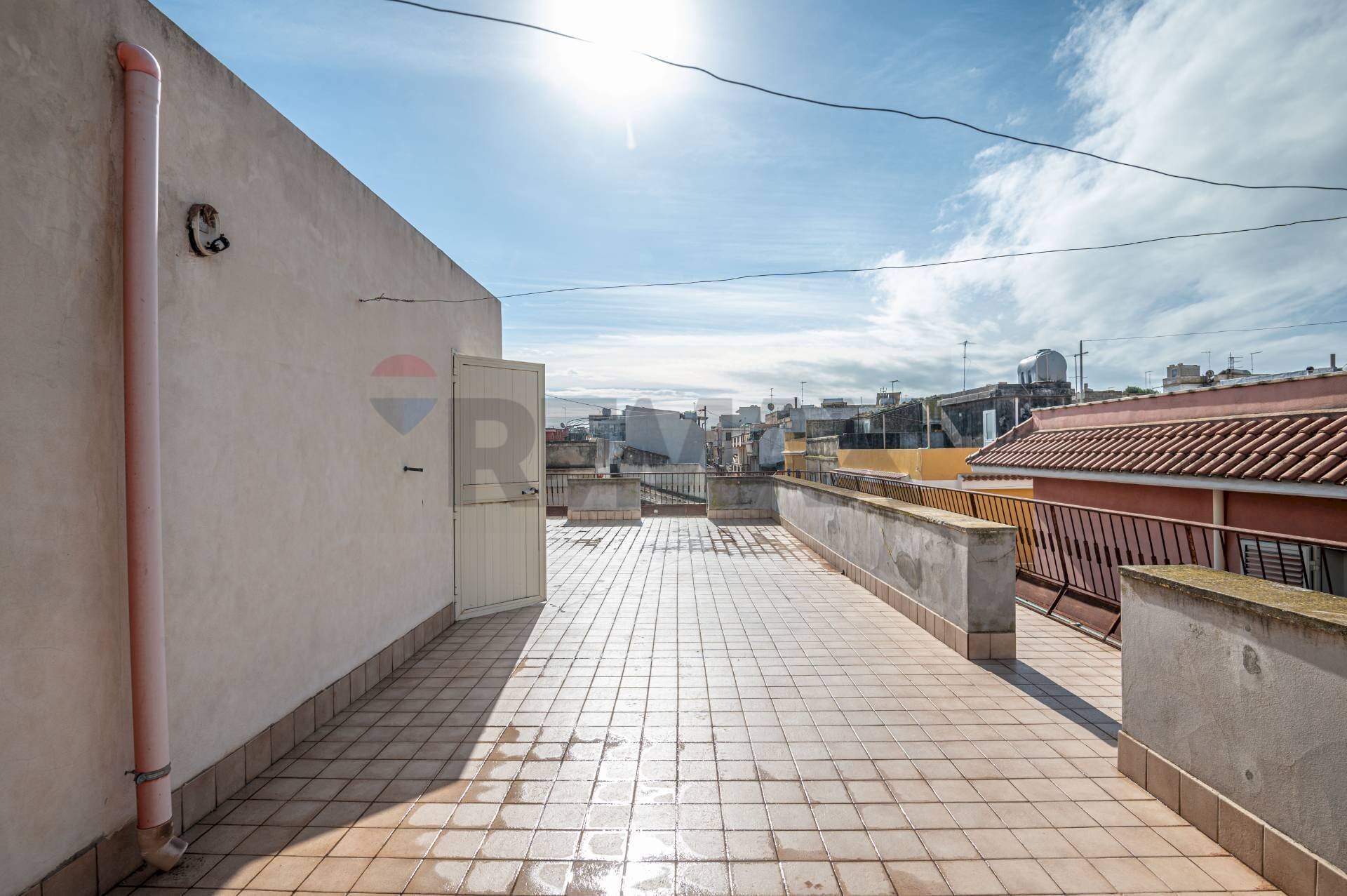 Terrazza - Casa indipendente Via La Marmora
 
121, Pachino - foto 1