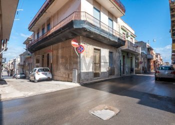 Edificio all\'aperto - Casa indipendente Via La Marmora
 
121, Pachino - foto 27