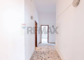 Hall / corridoio - Casa indipendente Via Roma
 
259-261, Pachino - foto 5