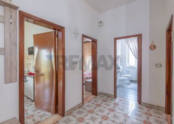 Hall / corridoio - Casa indipendente Via Roma
 
259-261, Pachino - foto 41