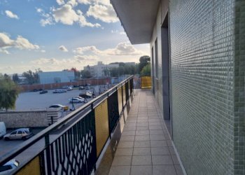 Balcone - Appartamento VIA F CARACCIOLO
 
74, Augusta - foto 1