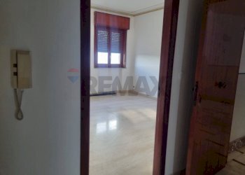 Stanza vuota - Appartamento VIA F CARACCIOLO
 
74, Augusta - foto 3