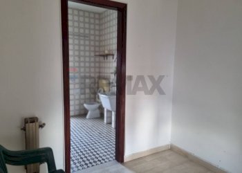 Bagno - Appartamento VIA F CARACCIOLO
 
74, Augusta - foto 7