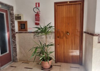 Hall / corridoio - Appartamento Via F. Caracciolo
 
74, Augusta - foto 3