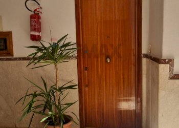 Hall / corridoio - Appartamento Via F. Caracciolo
 
74, Augusta - foto 4