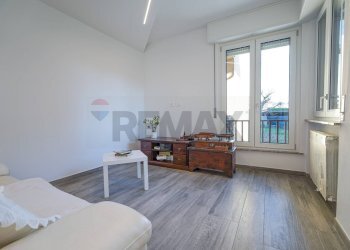 Soggiorno - Three-room apartment Via Scotti
 
19, Mapello - photo 5