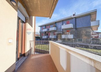 Balcone - Three-room apartment Via Scotti
 
19, Mapello - photo 13