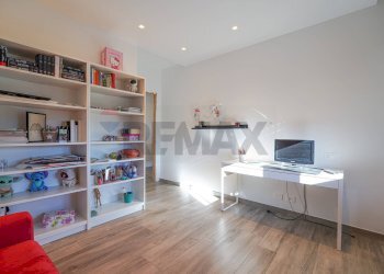 Camera - Three-room apartment Via Scotti
 
19, Mapello - photo 17