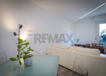 Soggiorno - Three-room apartment Via Scotti
 
19, Mapello - photo 31