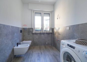Bagno - Three-room apartment Via Scotti
 
19, Mapello - photo 44