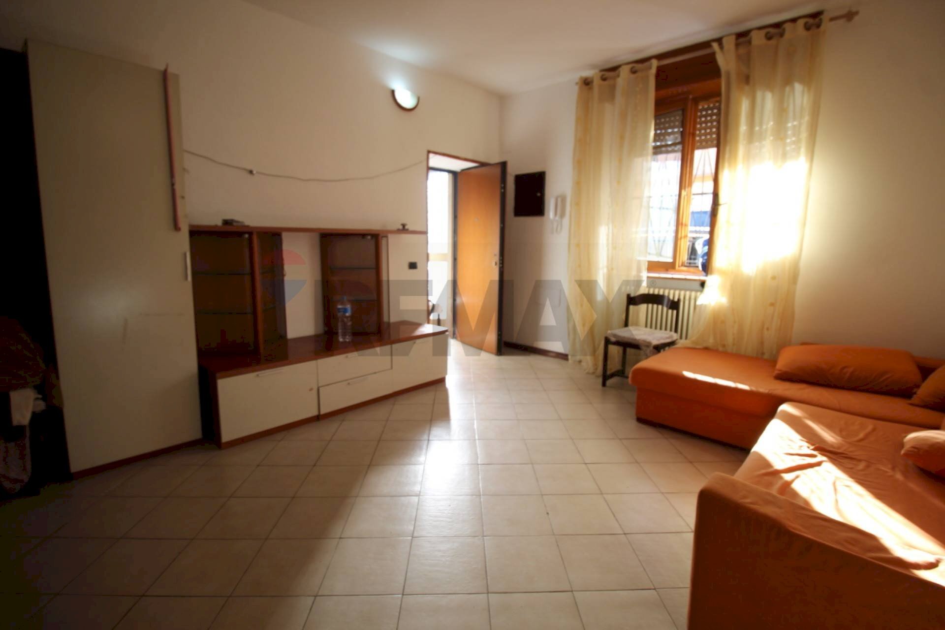 Soggiorno - Trilocale via verdi
 
10, Ponte San Pietro - foto 3