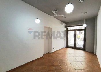 Stanza vuota - Locale Commerciale Corso Mazzini, Novara - foto 2