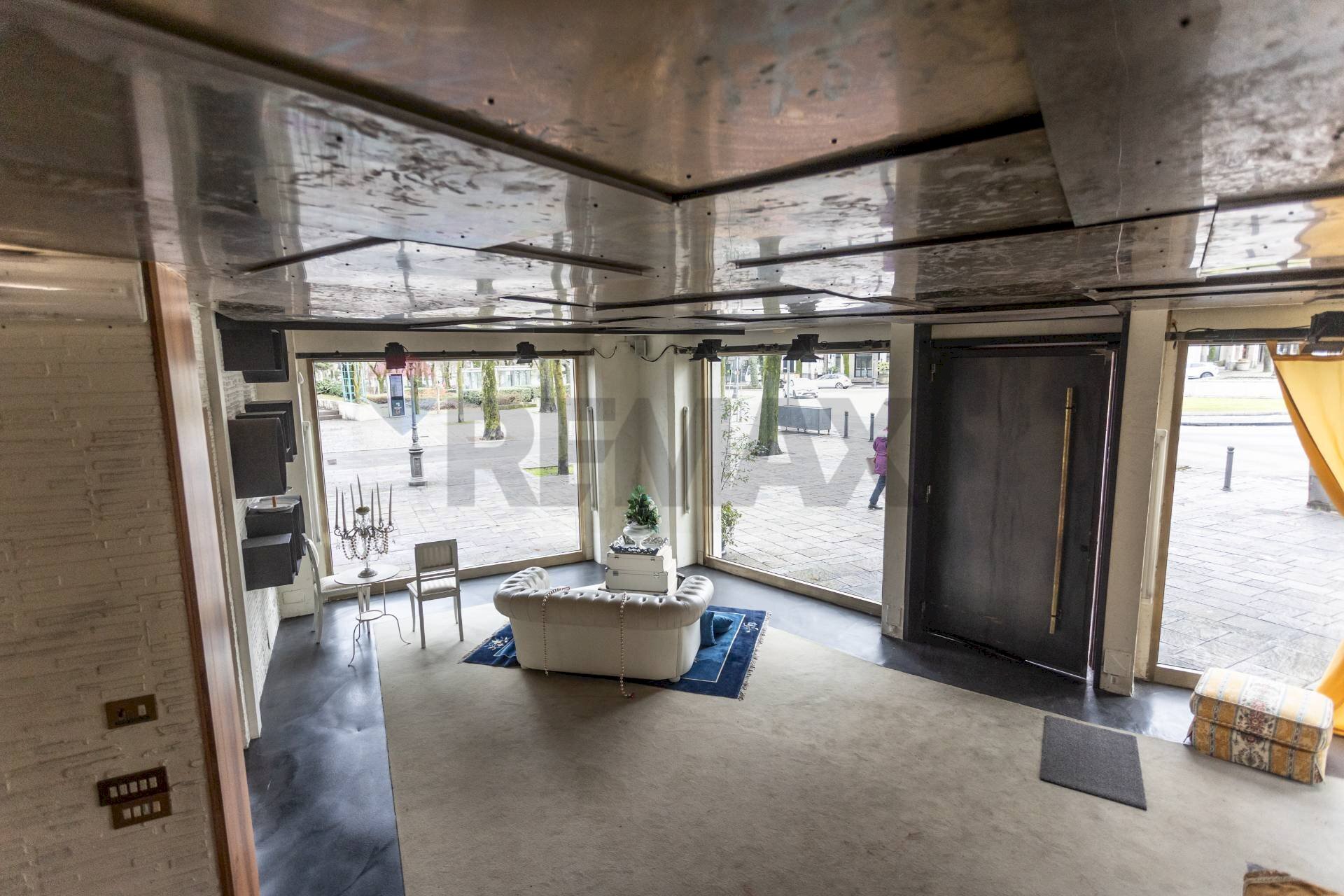 Ricezione / Lobby - Shop Piazza del Popolo
 
4, Salsomaggiore Terme - photo 1