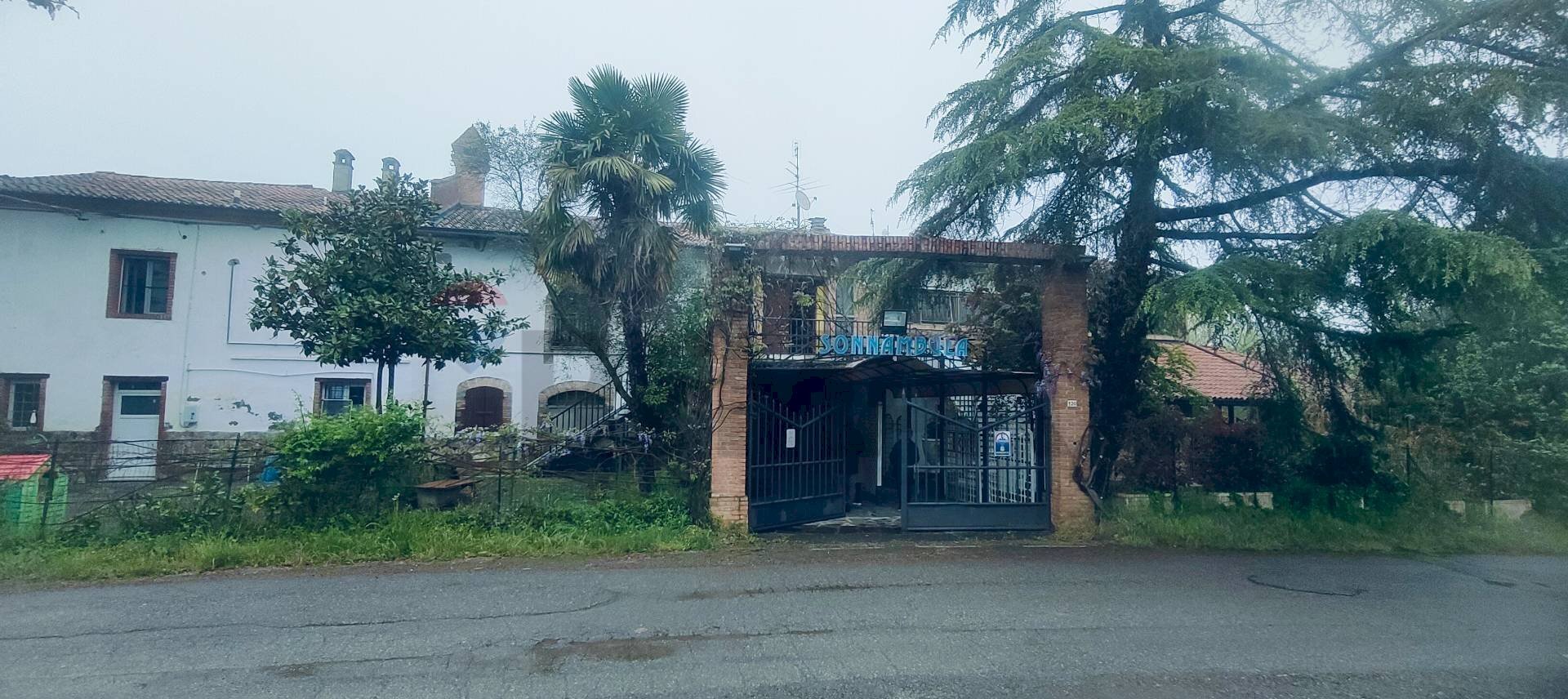 Casa all\'aperto - Locale Commerciale Località Ceresola, Rivergaro - foto 1