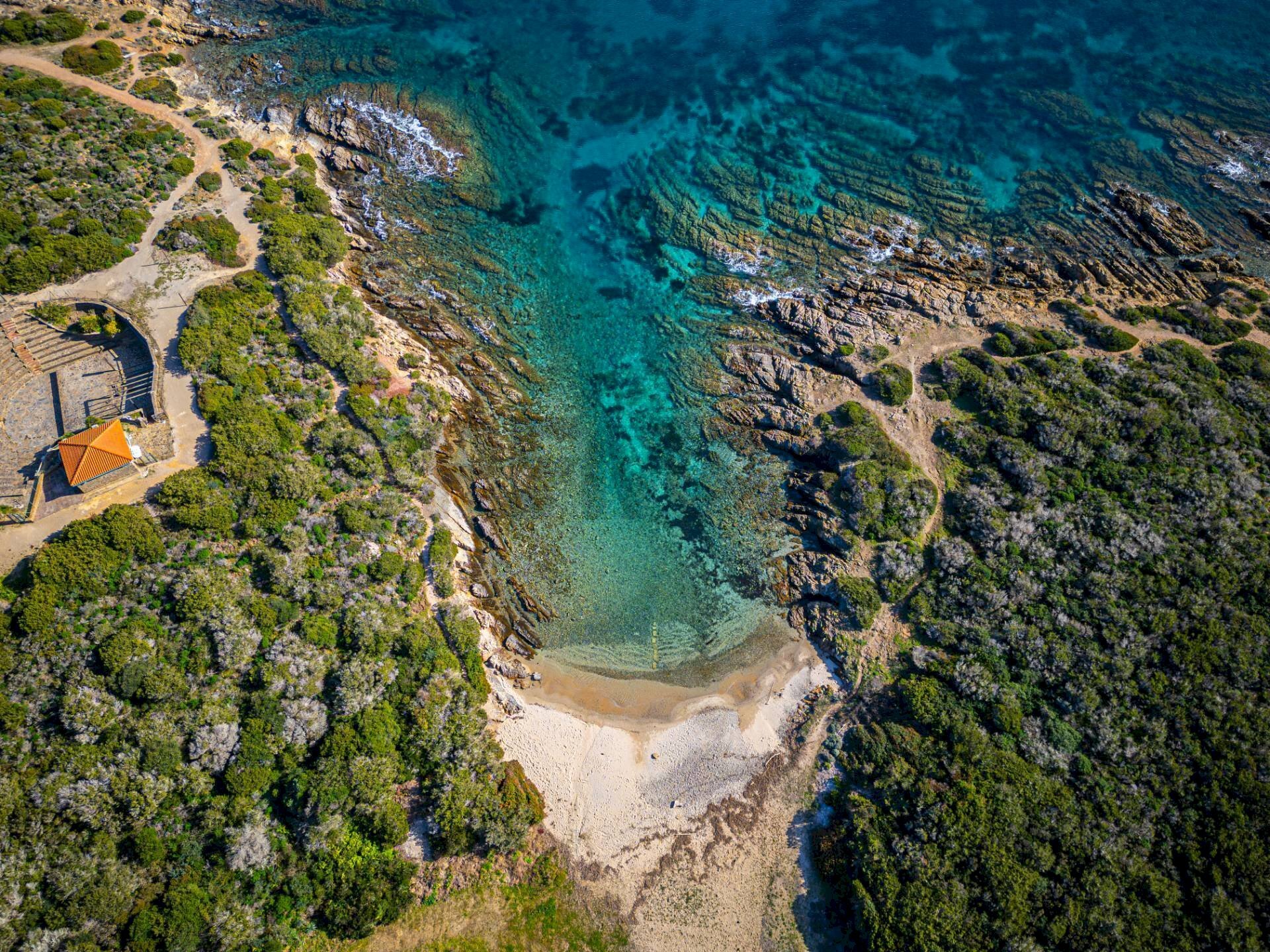 Vista dell\'acqua - Trilocale Via Cala Li Nassi
 
2E, Stintino - foto 1