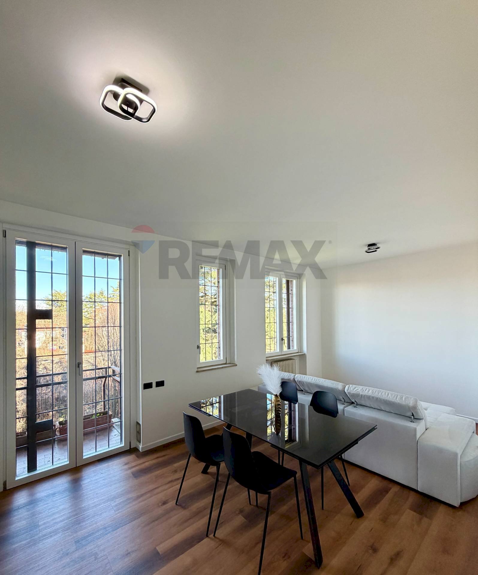 Sala da pranzo - Three-room apartment via Alessandro volta
 
32, Gallarate - photo 2