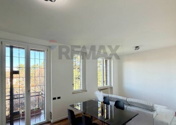 Sala da pranzo - Trilocale via Alessandro volta
 
32, Gallarate - foto 2