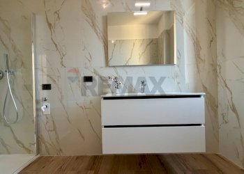 Bagno - Trilocale via Alessandro volta
 
32, Gallarate - foto 21